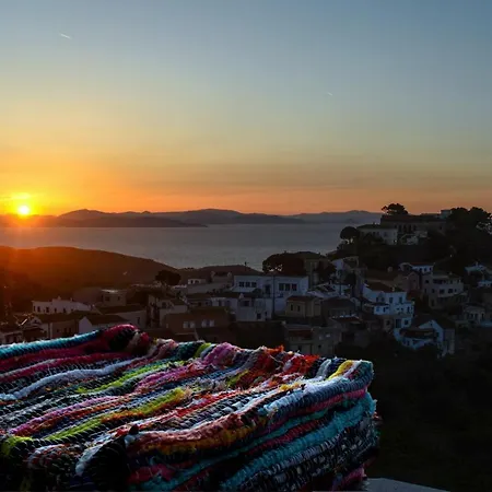 Sunset Elena Semesterbostad *