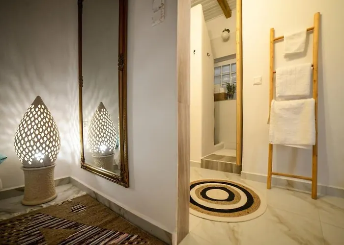 Semesterbostad Sunset Elena