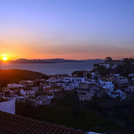 בית נופש Sunset Elena *