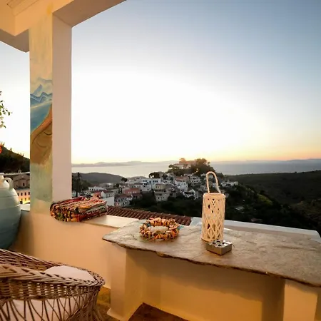 Sunset Elena בית נופש *