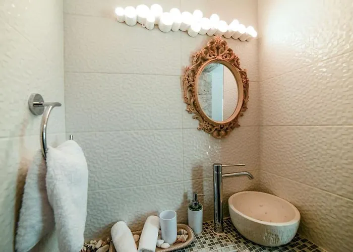 Sunset Elena Semesterbostad