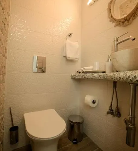 Semesterbostad Sunset Elena *